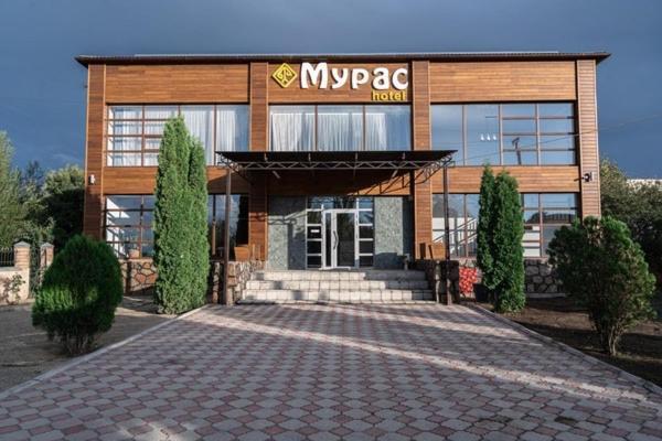 Muras Hotel Каракол Екстериор снимка