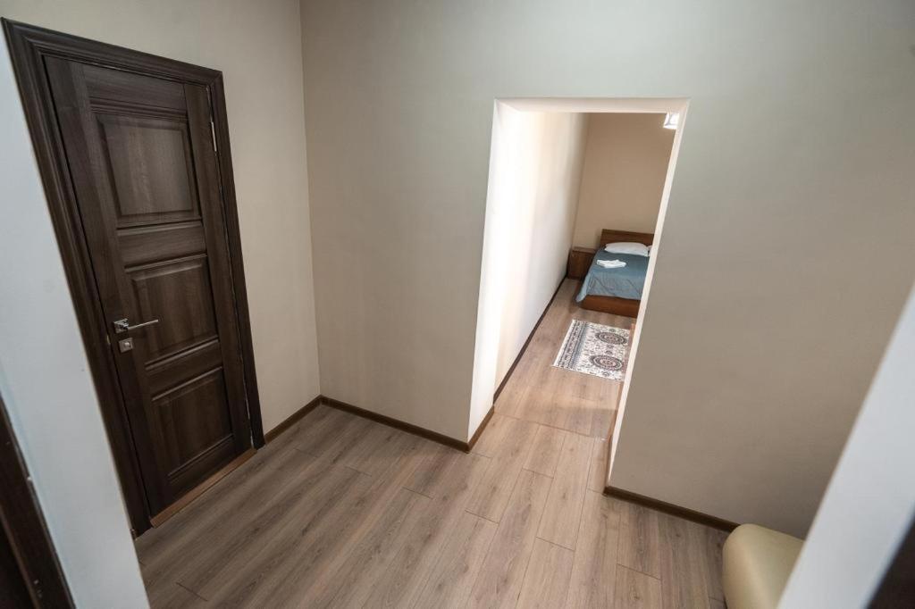 Muras Hotel Каракол Екстериор снимка